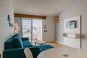 Lago Resort Menorca Casas del Lago - Adults Only