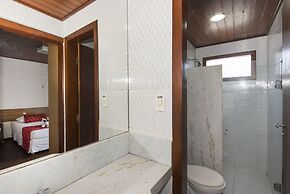La Belle Beach Hotel