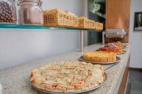 La Belle Beach Hotel