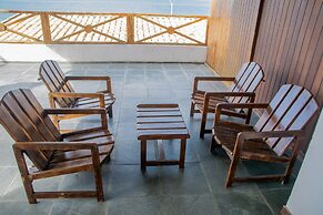 La Belle Beach Hotel