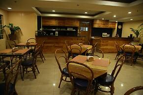 Nichols Airport Hotel