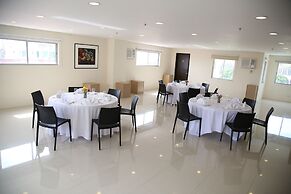 Nichols Airport Hotel