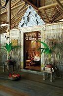 Diamonds Athuruga Maldives Resort & Spa