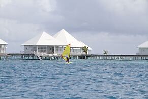 Diamonds Athuruga Maldives Resort & Spa