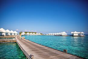 Diamonds Athuruga Maldives Resort & Spa