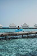 Diamonds Athuruga Maldives Resort & Spa