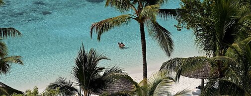 Diamonds Athuruga Maldives Resort & Spa