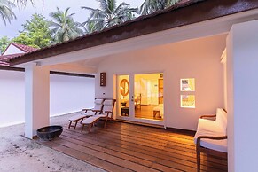 Diamonds Athuruga Maldives Resort & Spa