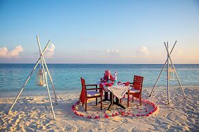 Diamonds Athuruga Maldives Resort & Spa