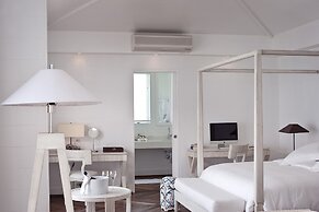 Diamonds Athuruga Maldives Resort & Spa