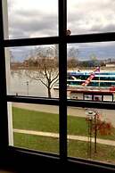 Löwenbräu Köln Hotel & Restaurant