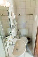 Löwenbräu Köln Hotel & Restaurant