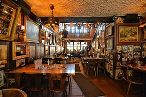 Löwenbräu Köln Hotel & Restaurant