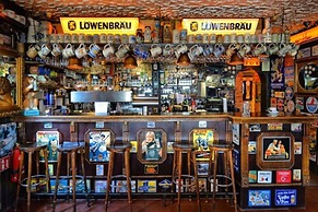 Löwenbräu Köln Hotel & Restaurant