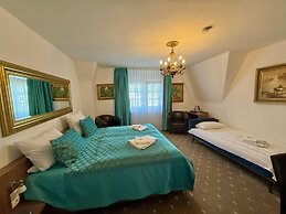 Löwenbräu Köln Hotel & Restaurant