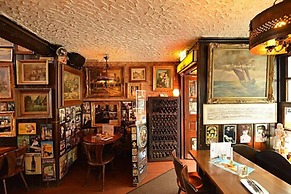 Löwenbräu Köln Hotel & Restaurant