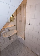 Löwenbräu Köln Hotel & Restaurant