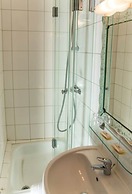 Löwenbräu Köln Hotel & Restaurant