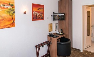 Löwenbräu Köln Hotel & Restaurant