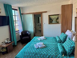 Löwenbräu Köln Hotel & Restaurant