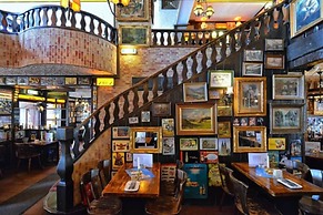 Löwenbräu Köln Hotel & Restaurant