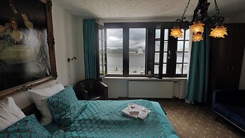 Löwenbräu Köln Hotel & Restaurant