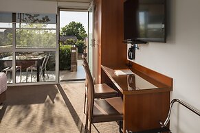 Charlestown Executive Apartments