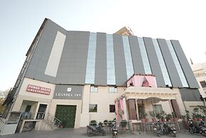 Chandra Inn