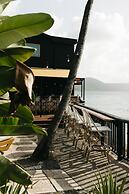 The Waves at Cane Bay