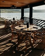 The Waves at Cane Bay