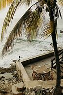 The Waves at Cane Bay