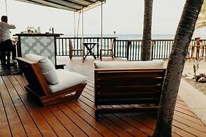 The Waves at Cane Bay