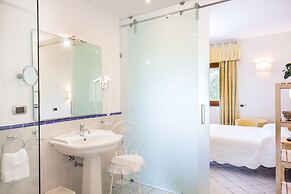 Villa Poseidon Boutique Hotel & Events