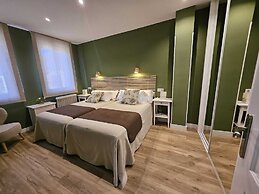 Casablanca Hotel Studios