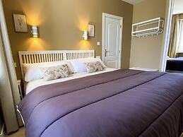 Casablanca Hotel Studios