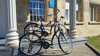 Casablanca Hotel Studios