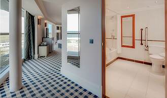 DoubleTree by Hilton Hotel Newcastle International Airport