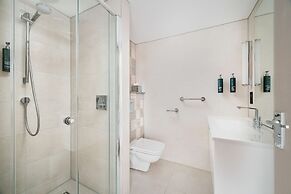 DoubleTree by Hilton Hotel Newcastle International Airport