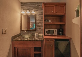 Arbors at Island Landing Hotel & Suites