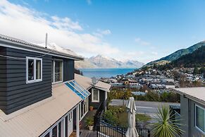 Queenstown House