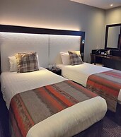Mondo Hotel