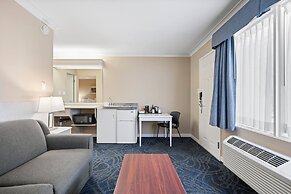 Glenwood Inn & Suites