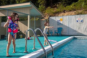 Glenwood Inn & Suites