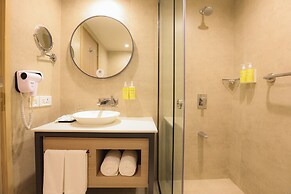 Lemon Tree Hotel, Pune