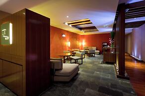 Hotel Nikko Saigon