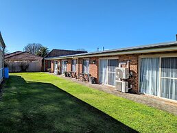 Arkana Motor Inn & Terrace Apartments