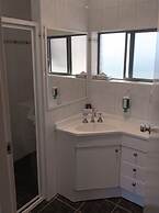 Arkana Motor Inn & Terrace Apartments