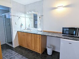 Arkana Motor Inn & Terrace Apartments