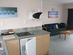 Cook's Lookout Motel