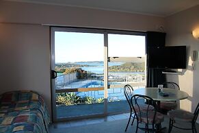 Cook's Lookout Motel